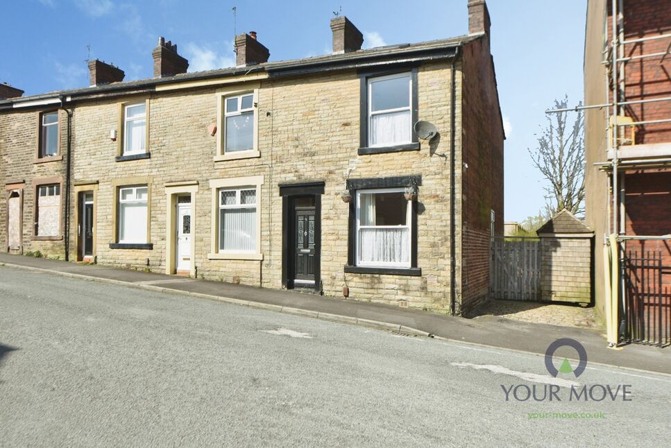 Main image of 3 bedroom End Terrace House for sale, Farrow Street, Shaw, Greater Manchester, OL2