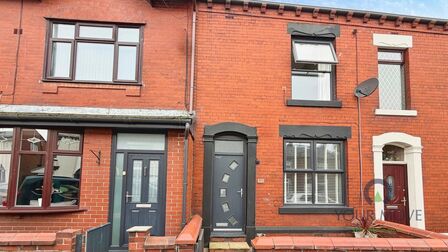 Rochdale Road, 2 bedroom Mid Terrace House to rent, &pound;1,300 pcm
