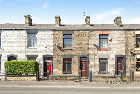 Oldham Road, 2 bedroom End Terrace House for sale, &pound;200,000