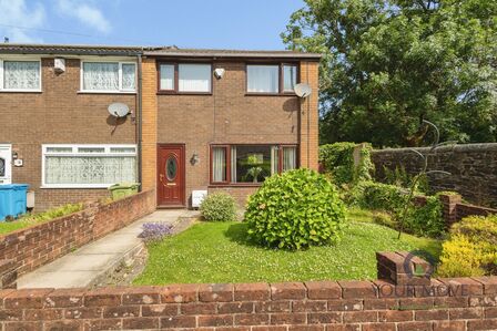3 bedroom End Terrace House for sale