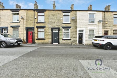 2 bedroom Mid Terrace House for sale