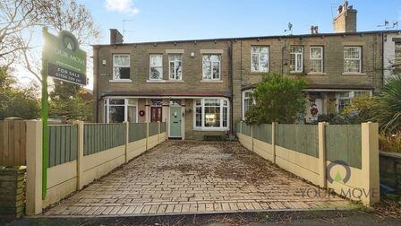 Howard Street, 3 bedroom Mid Terrace House for sale, &pound;270,000