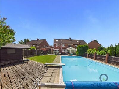 Tudor Close, 4 bedroom Semi Detached House for sale, £435,000