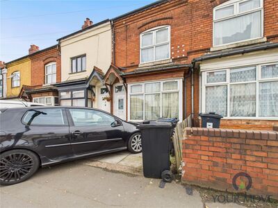 3 bedroom Mid Terrace House for sale