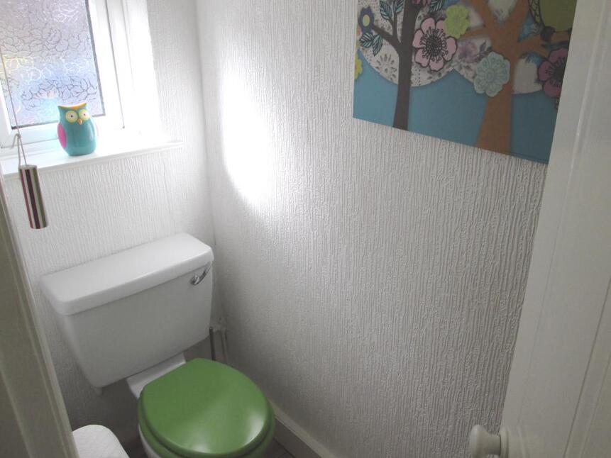 Cloakroom / WC