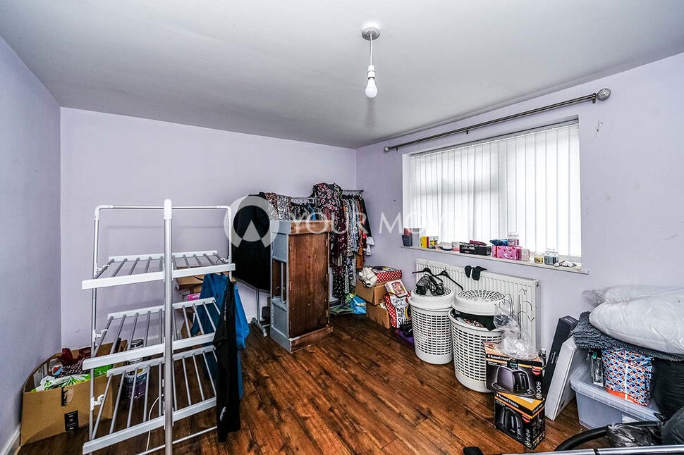 2 bedroom Flat for sale, Lambourne, Skelmersdale, WN8 £80,000