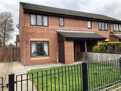 Field Close, 2 bedroom Semi Detached House for sale, £72,500