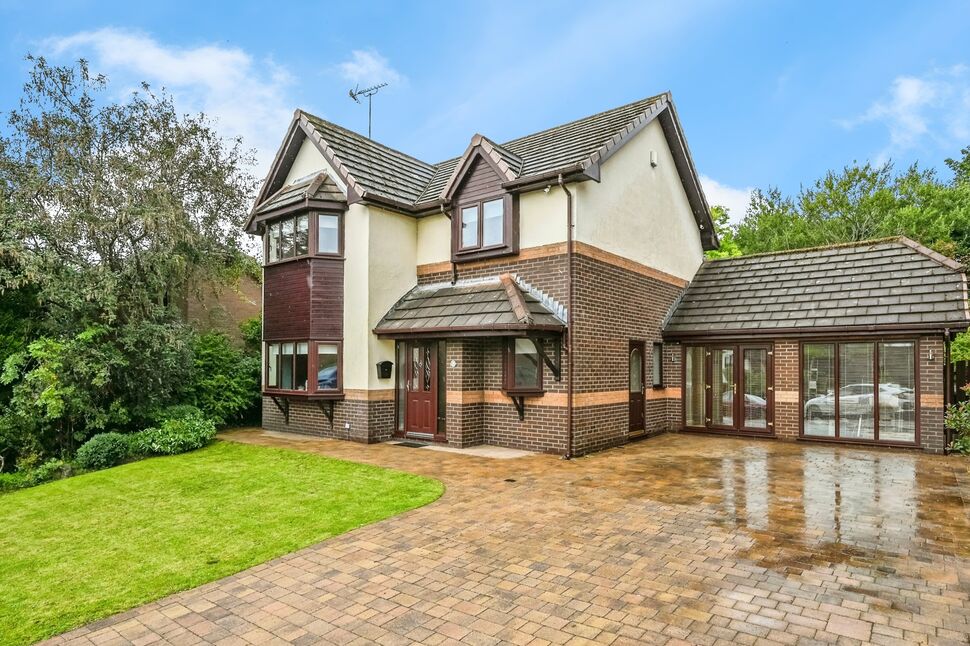 Main image of 4 bedroom Detached House for sale, Kingsbury Court, Skelmersdale, Lancashire, WN8