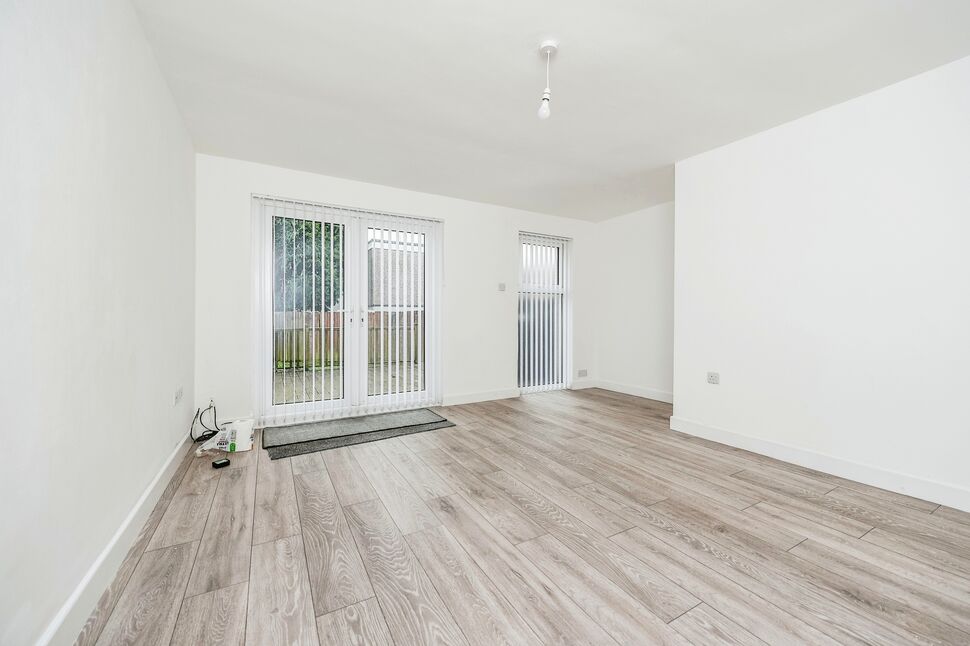 3 bedroom Detached House for sale, Elmridge, Skelmersdale, WN8 £95,000