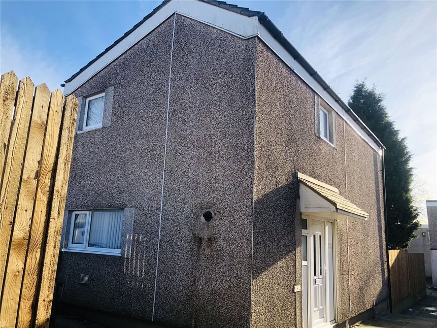 3 bedroom Detached House for sale, Elmridge, Skelmersdale, WN8 £95,000