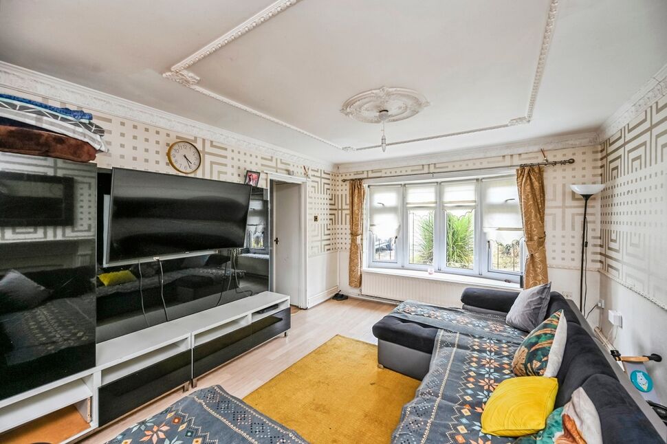 Lounge / Dining Room