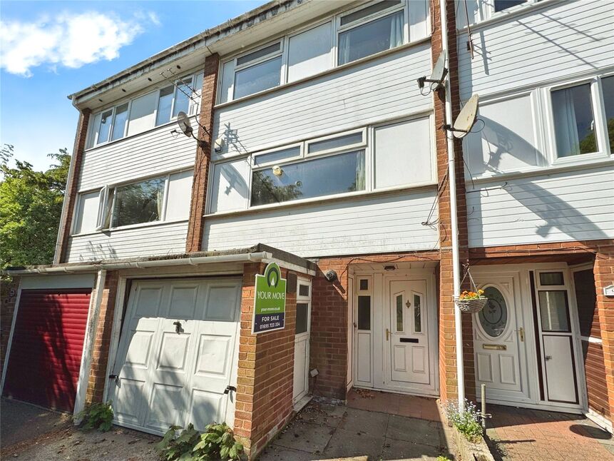 4 bedroom Mid Terrace House for sale