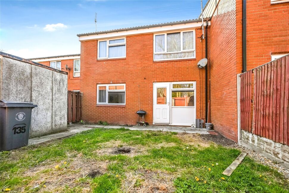 Main image of 1 bedroom Flat for sale, Lindens, Skelmersdale, Lancashire, WN8