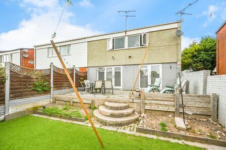 3 bedroom End Terrace House for sale