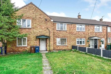 Rose Crescent, 2 bedroom  Flat to rent, £595 pcm