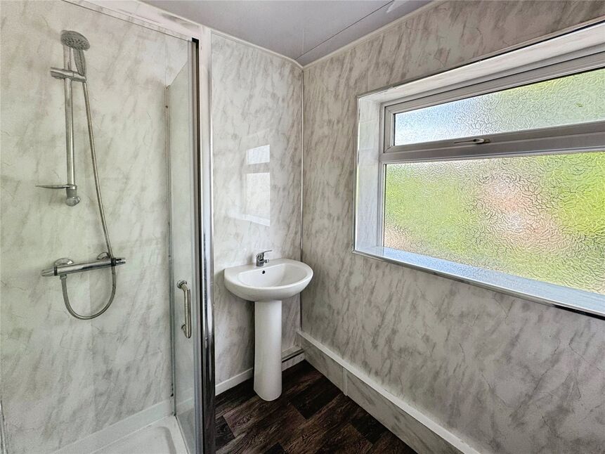 Shower WC