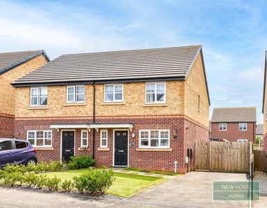 Jackfield Way, 3 bedroom Semi Detached House for sale, £215,000
