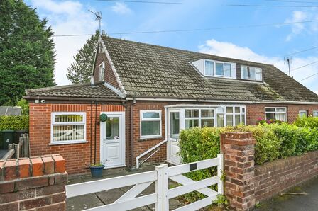 Digmoor Drive, 4 bedroom Semi Detached Bungalow for sale, £218,000