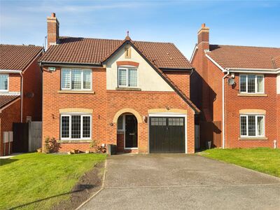 Fieldview, 4 bedroom Detached House for sale, &pound;325,000