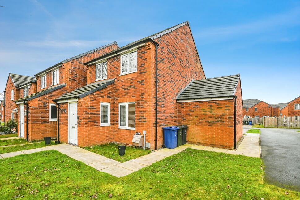 Main image of 3 bedroom Detached House for sale, Courtfield Drive, Skelmersdale, Lancashire, WN8