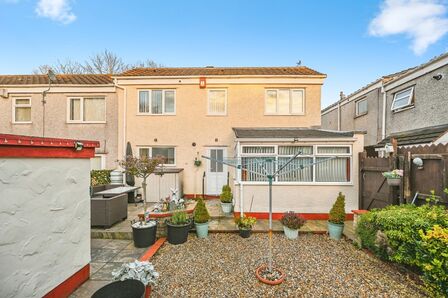 4 bedroom End Terrace House for sale