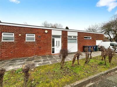 Acregate, 3 bedroom Semi Detached Bungalow to rent, &pound;795 pcm