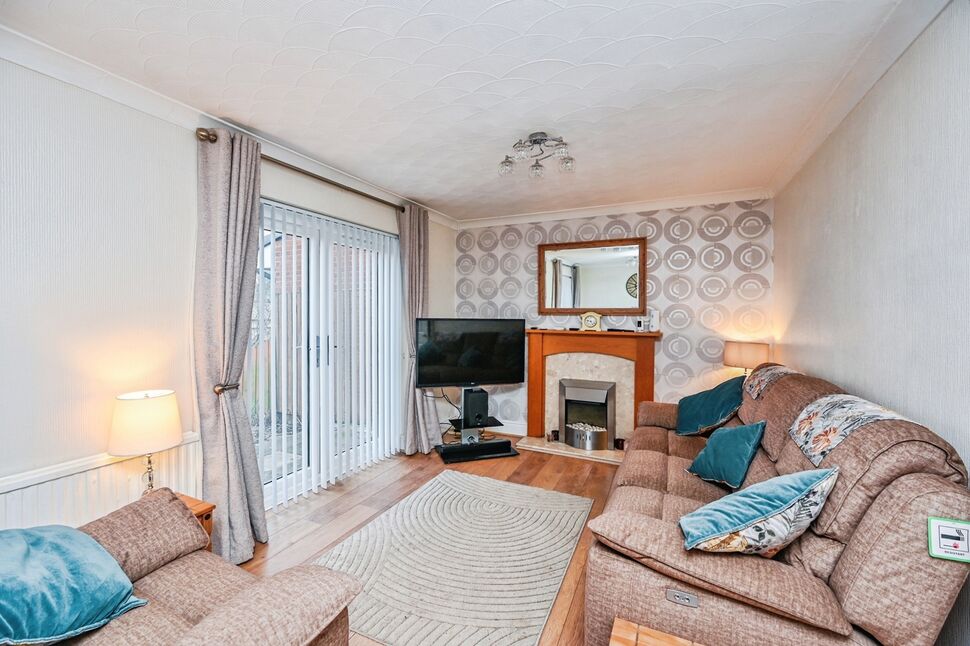 Lounge / Dining Room