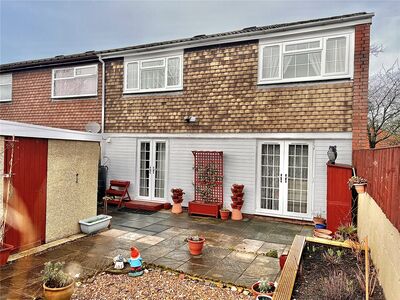3 bedroom End Terrace House for sale