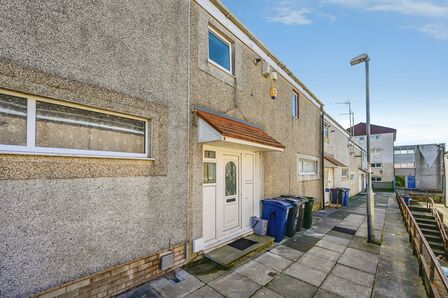 4 bedroom Mid Terrace House for sale