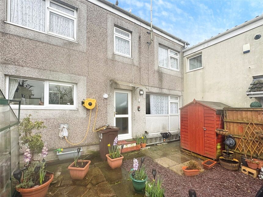 Main image of 3 bedroom Mid Terrace House for sale, Hallcroft, Skelmersdale, Lancashire, WN8