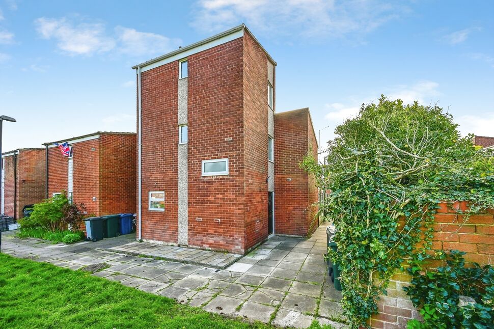 Main image of 3 bedroom End Terrace House for sale, Acregate, Skelmersdale, Lancashire, WN8