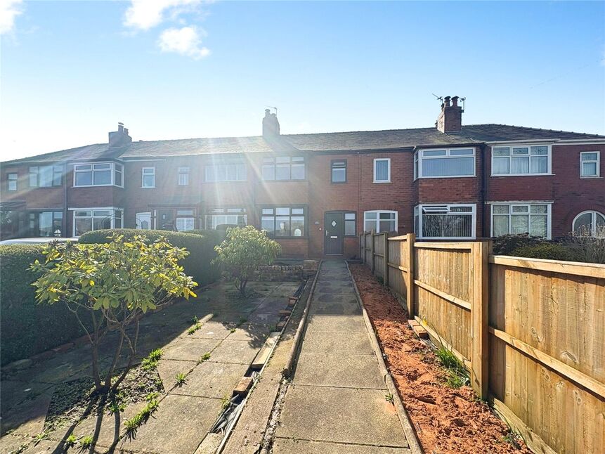 2 bedroom Mid Terrace House for sale