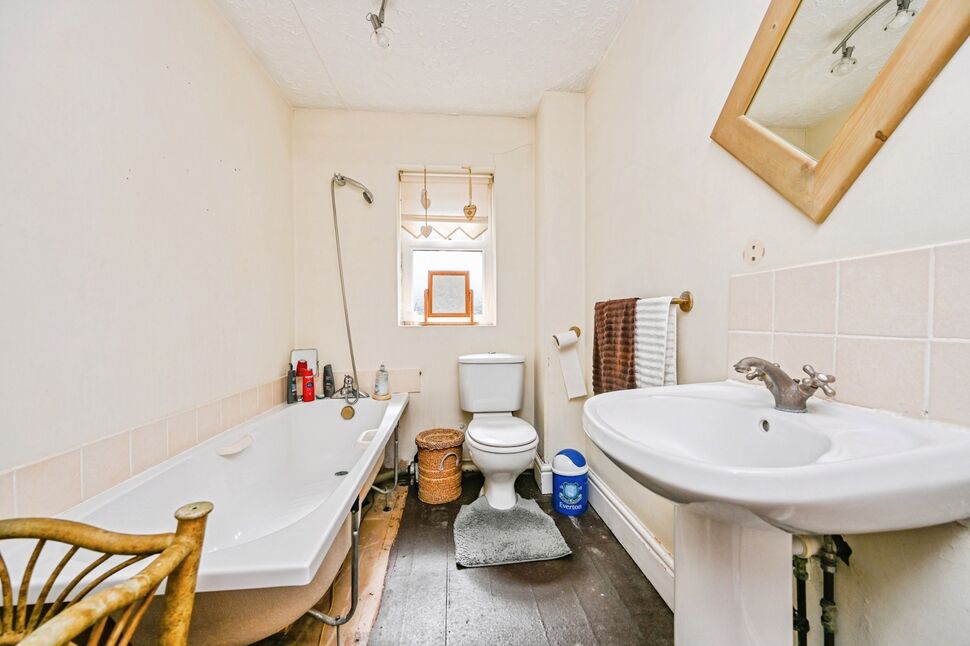 Bathroom WC