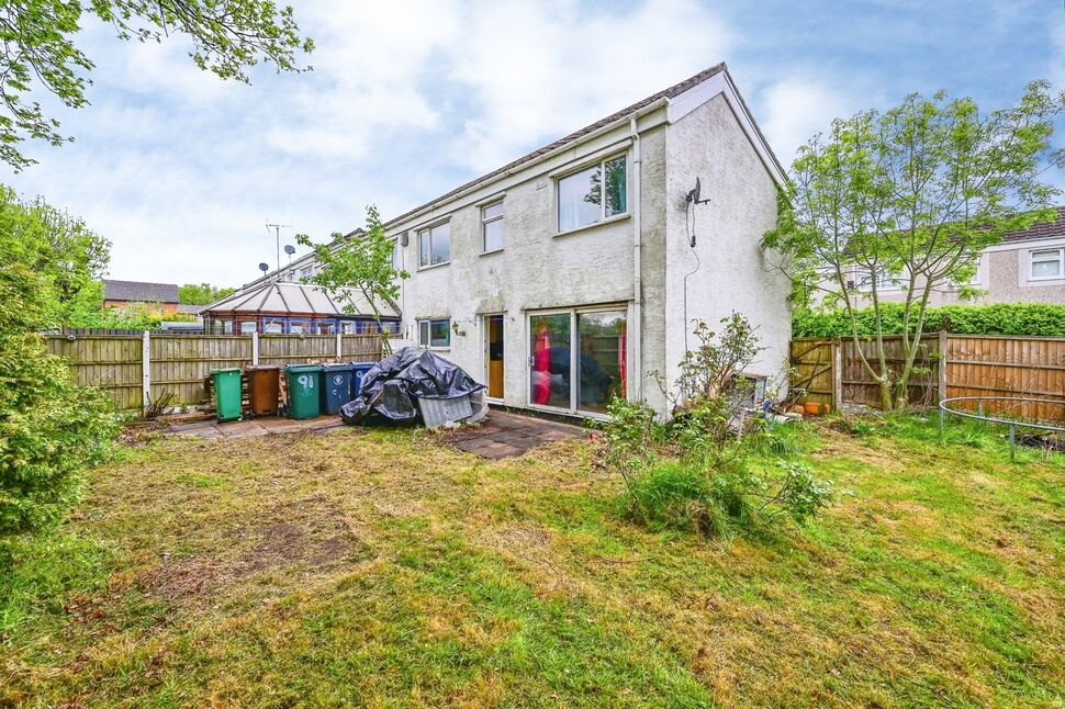 3 bedroom End Terrace House for sale
