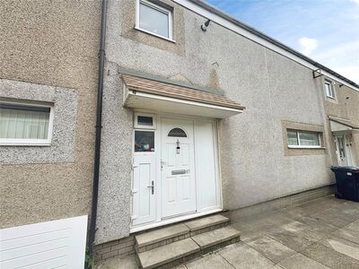 3 bedroom Mid Terrace House for sale