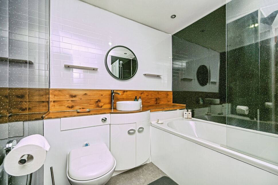 Bathroom WC