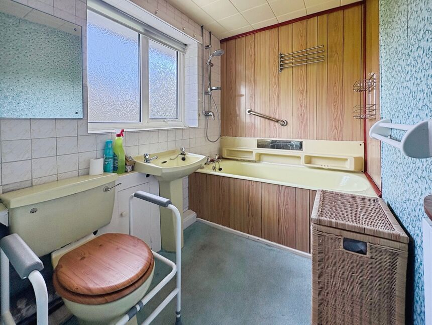 Bathroom WC