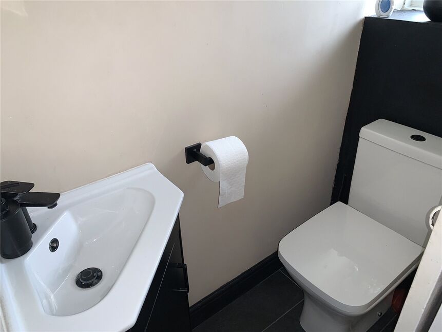 Cloakroom WC