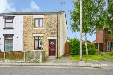 Ormskirk Road, 2 bedroom Semi Detached House for sale, &pound;75,000