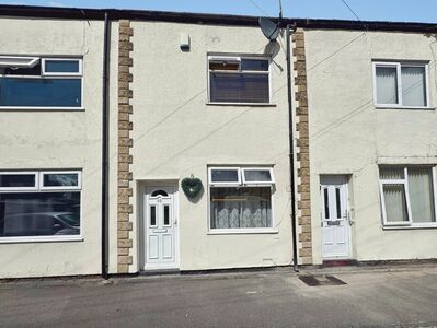 2 bedroom Mid Terrace House for sale