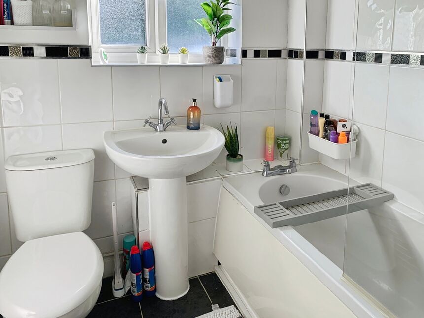Bathroom WC