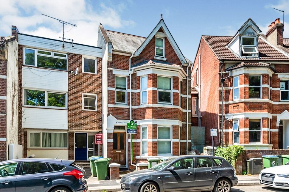 Main image of Flat to rent, Silverdale Road, Southampton, SO15