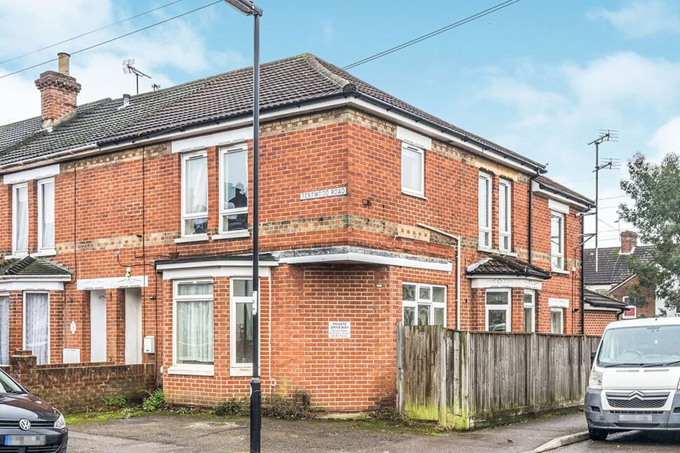 Main image of 2 bedroom Flat to rent, A 17 Testwood Road, Southampton, SO15