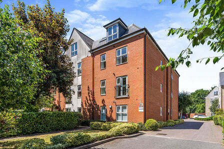Archers Road, 1 bedroom  Flat to rent, £950 pcm