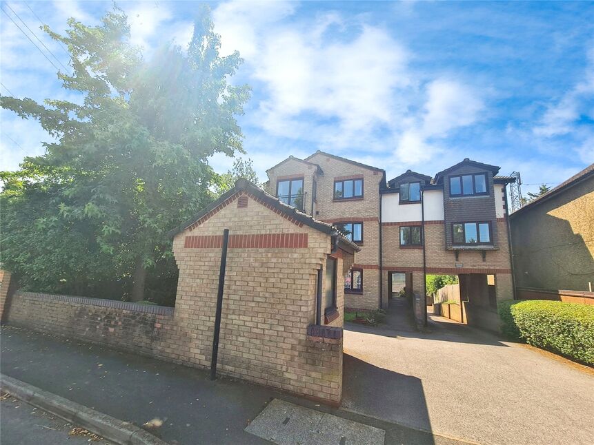 Main image of 2 bedroom Flat to rent, Millbrook Road East, Southampton, Hampshire, SO15