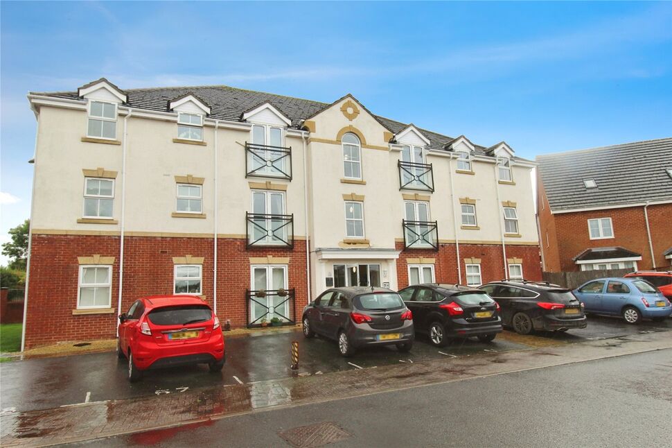 Main image of 2 bedroom Flat for sale, Avro Court, Hamble, Hampshire, SO31