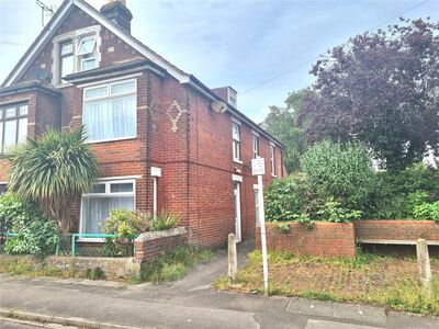 Grantham Road, 1 bedroom  Flat to rent, £1,095 pcm