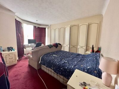 Southampton, 5 bedroom End Terrace House to rent, £2,200 pcm