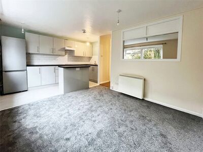 1 bedroom Flat to rent