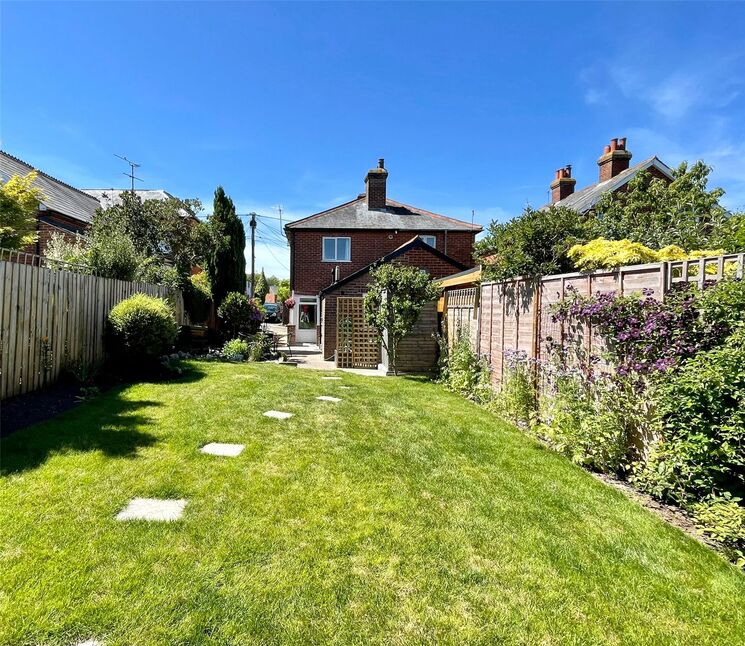 Main image of 2 bedroom Semi Detached Property to rent, Pemberton Road, Lyndhurst, Hampshire, SO43